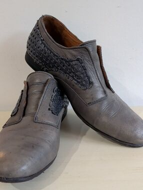 John Fluevog Ronnie Slip On Blue Grey Leather Shoes Size 8 Women's